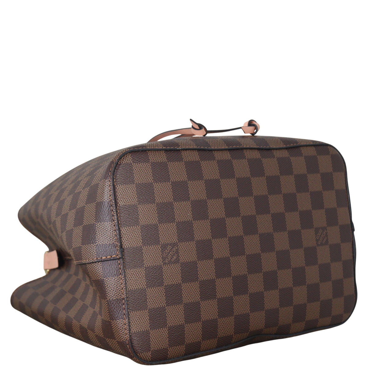Louis Vuitton NeoNoe Damier Ebene_IMG_8921.jpeg