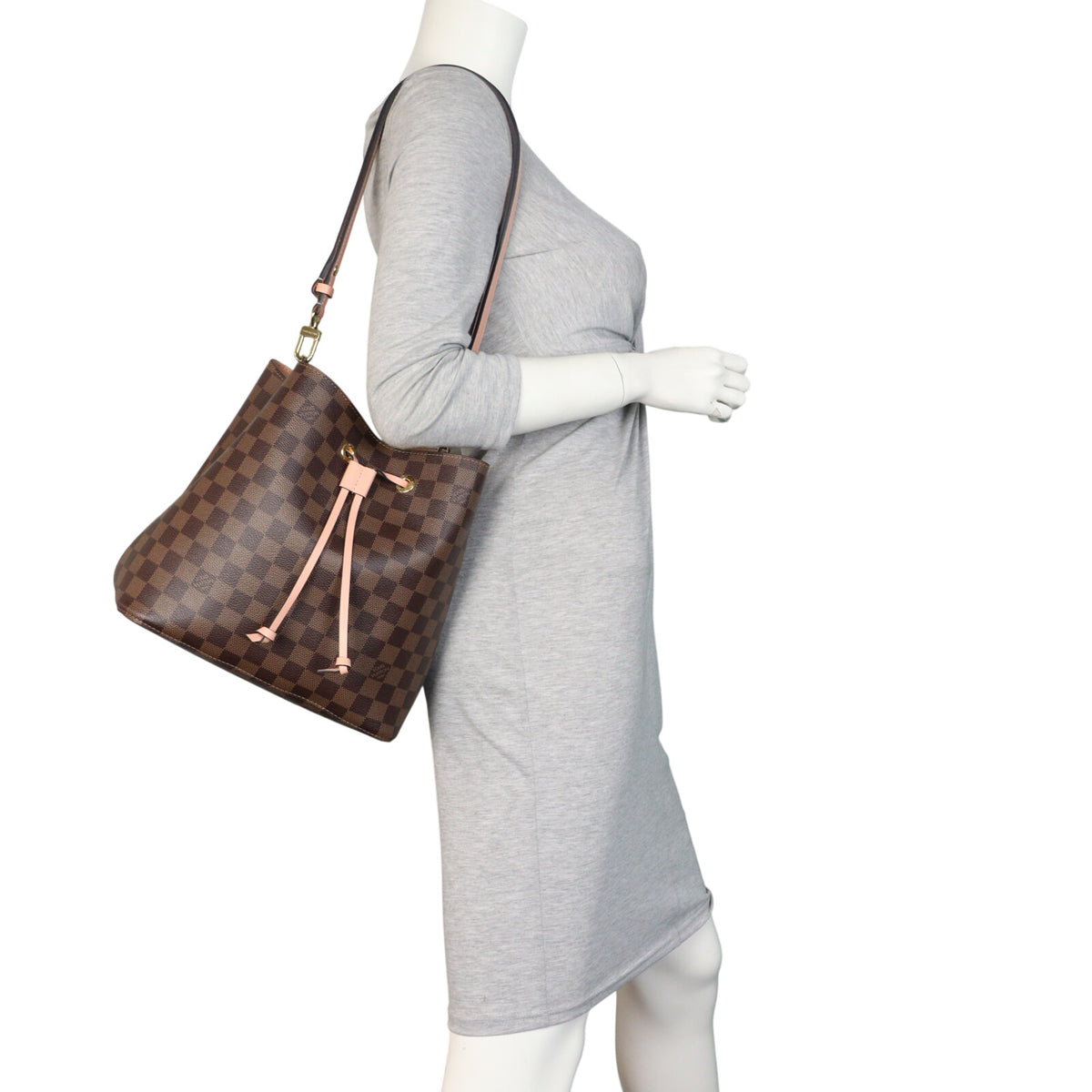 Louis Vuitton NeoNoe Damier Ebene_IMG_9172.jpeg
