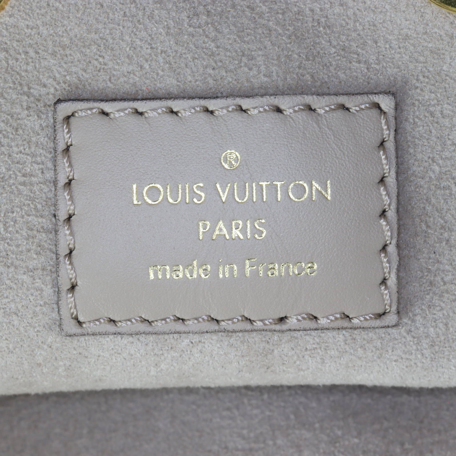 Louis Vuitton NeoNoe MM Monogram Empreinte Giant Bicolour_IMG_1929.jpg