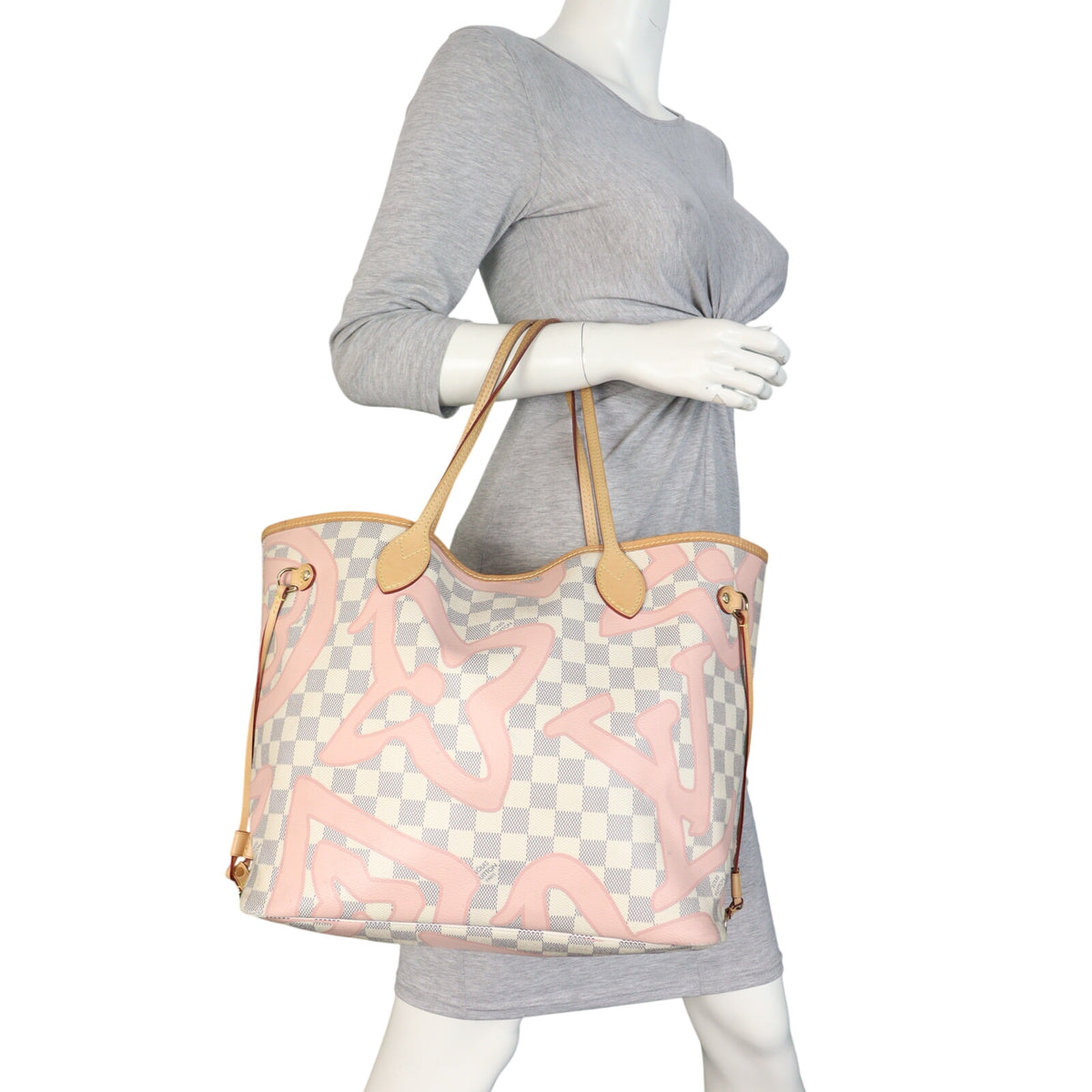Louis Vuitton Neverfull MM Damier Azur Tahitienne_IMG_2308.jpeg