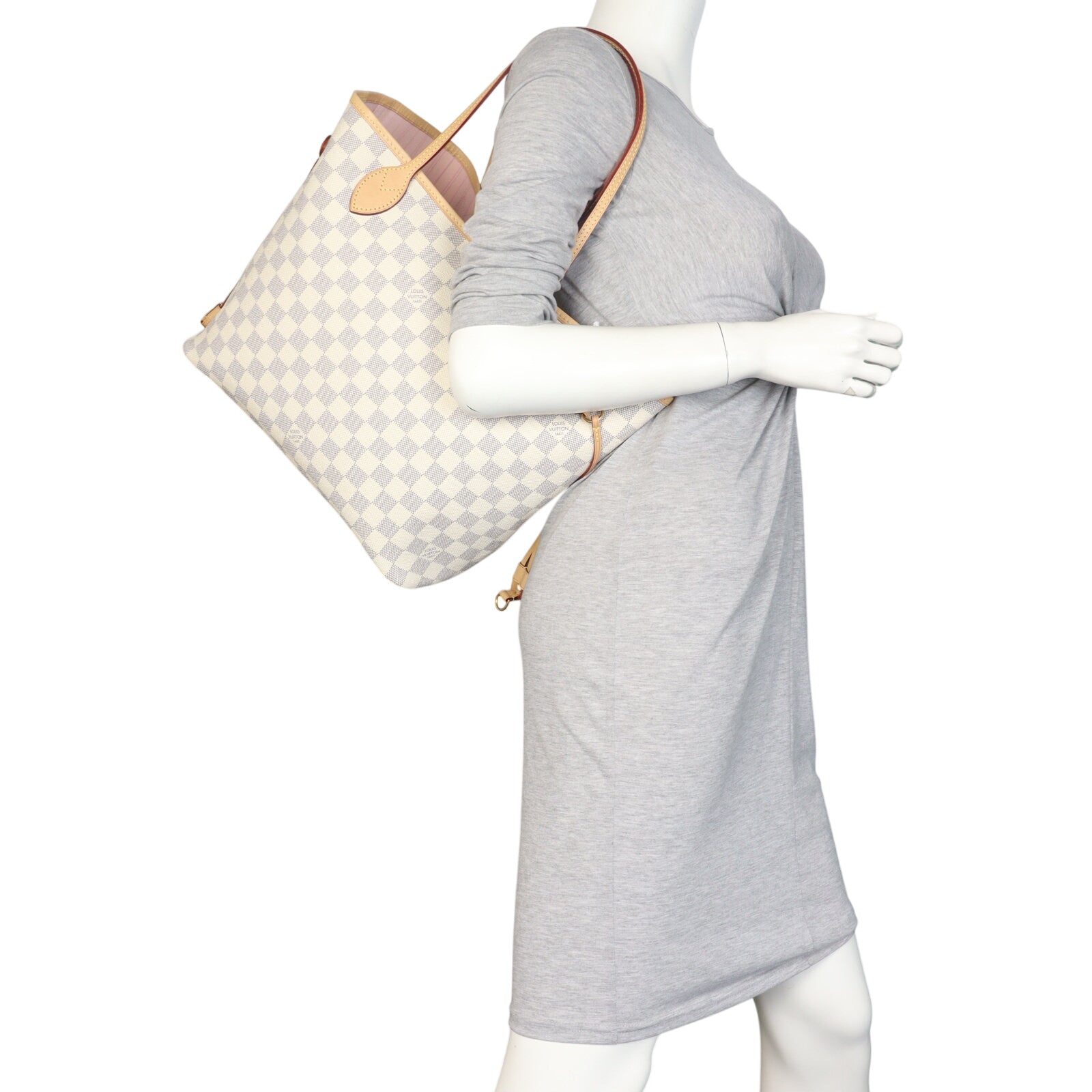 Louis Vuitton Neverfull MM Damier Azur_IMG_3156.jpeg