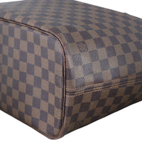 Louis Vuitton Neverfull MM Damier Ebene (hot stamping)_IMG_8640.jpeg