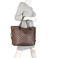 Louis Vuitton Neverfull MM Damier Ebene_IMG_3873.jpeg