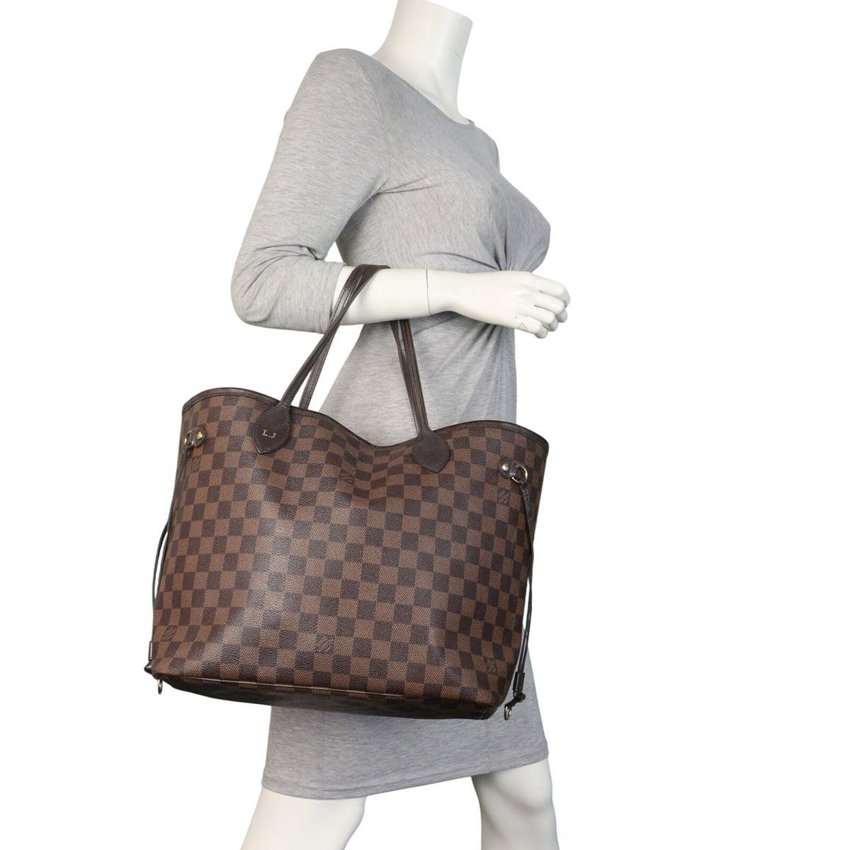 Louis Vuitton Neverfull MM Damier Ebene_IMG_6164.jpeg