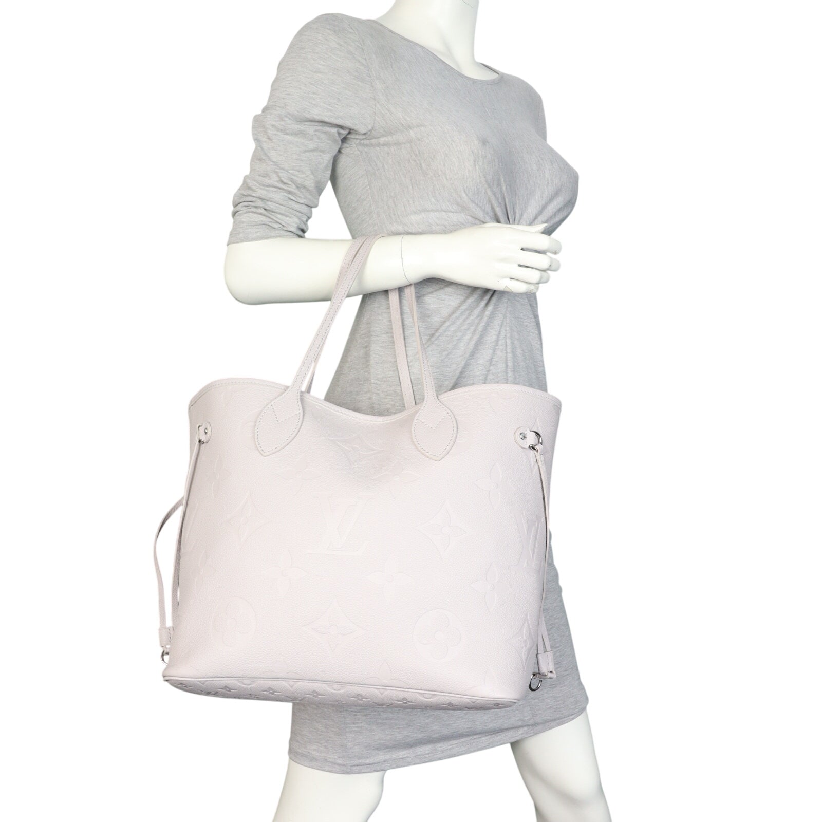Louis Vuitton Neverfull MM Monogram Empreinte Giant_IMG_3159.jpeg