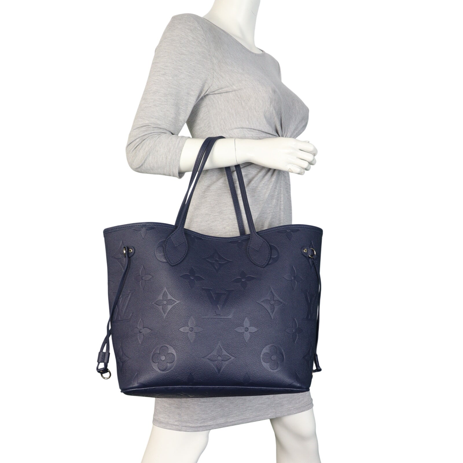Louis Vuitton Neverfull MM Monogram Empreinte Giant_IMG_5250.jpeg