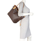 Louis Vuitton Neverfull MM Monogram_IMG_5947.jpeg