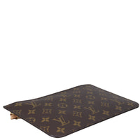 Louis Vuitton Neverfull Pochette Monogram_IMG_7348.jpeg