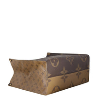 Louis Vuitton OnTheGo GM Monogram Giant Reverse_IMG_4893.jpeg