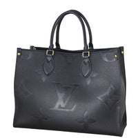 Louis Vuitton OnTheGo MM Monogram Empreinte Giant_IMG_3152.jpeg