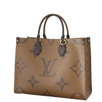 Louis Vuitton OnTheGo MM Monogram Giant Reverse_IMG_3865.jpeg