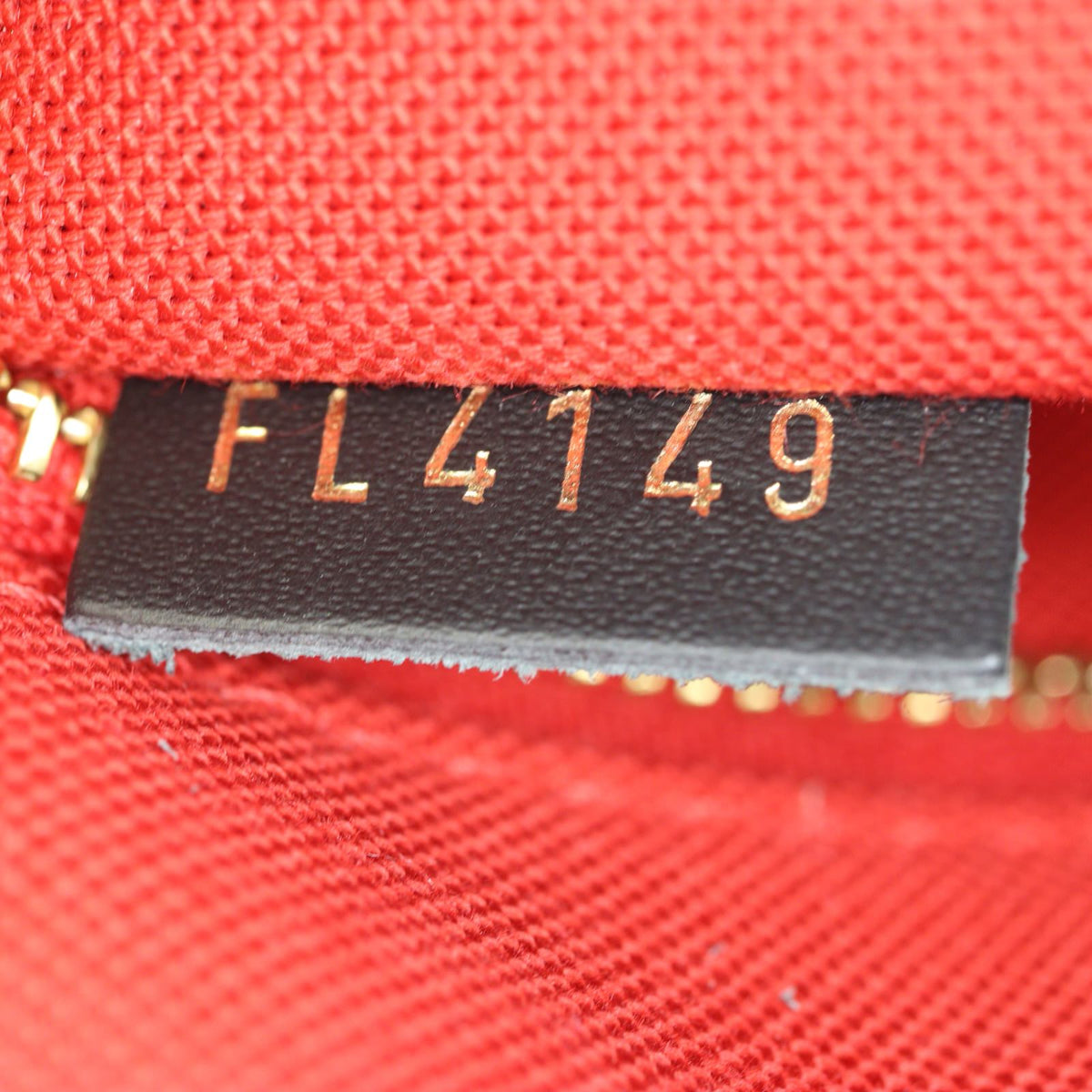 Louis Vuitton OnTheGo MM Monogram Giant Reverse_IMG_6181.jpg