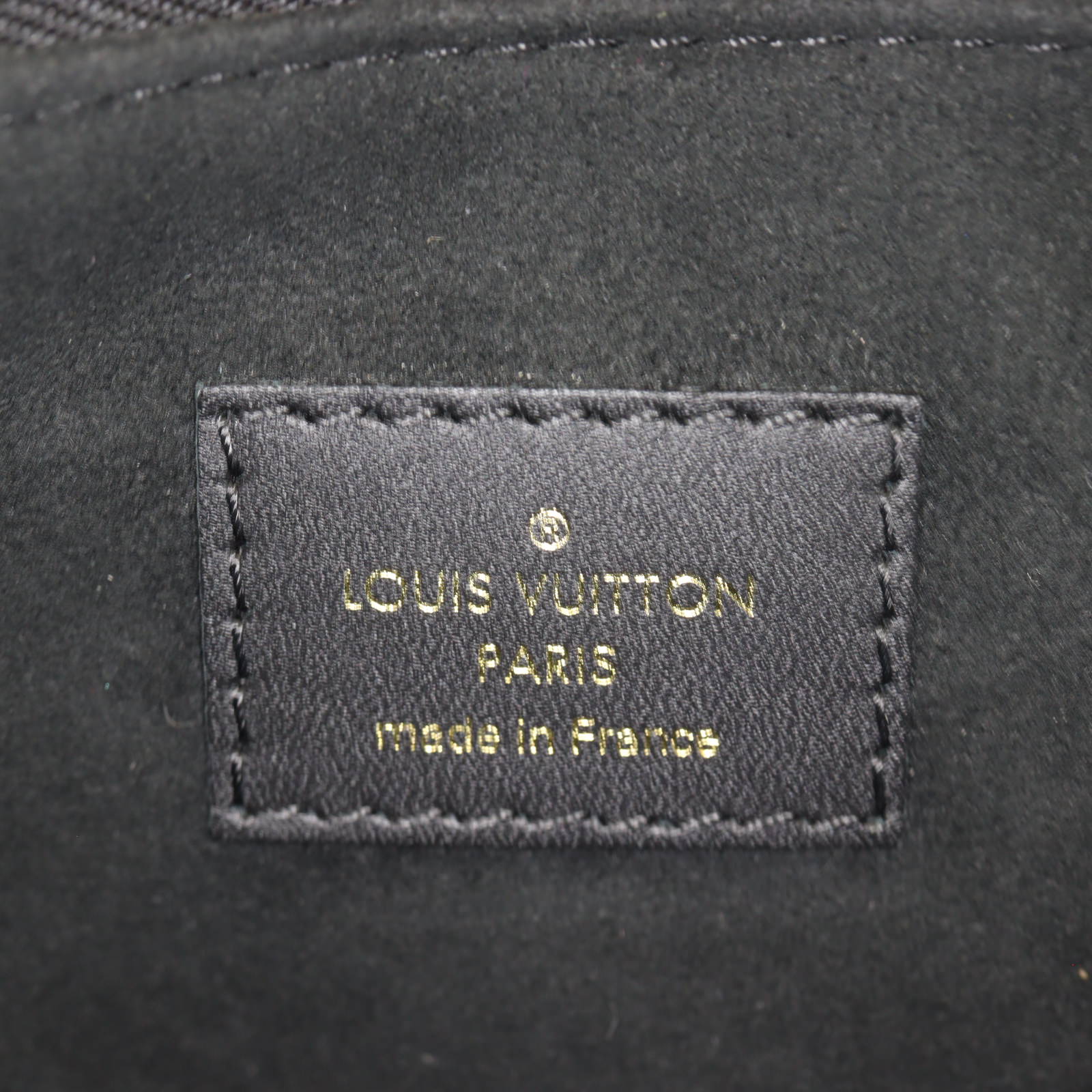 Louis Vuitton OnTheGo PM Monogram Empreinte Giant_IMG_0035.jpg