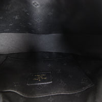 Louis Vuitton Over The Moon Bubblegram_IMG_2101.jpg