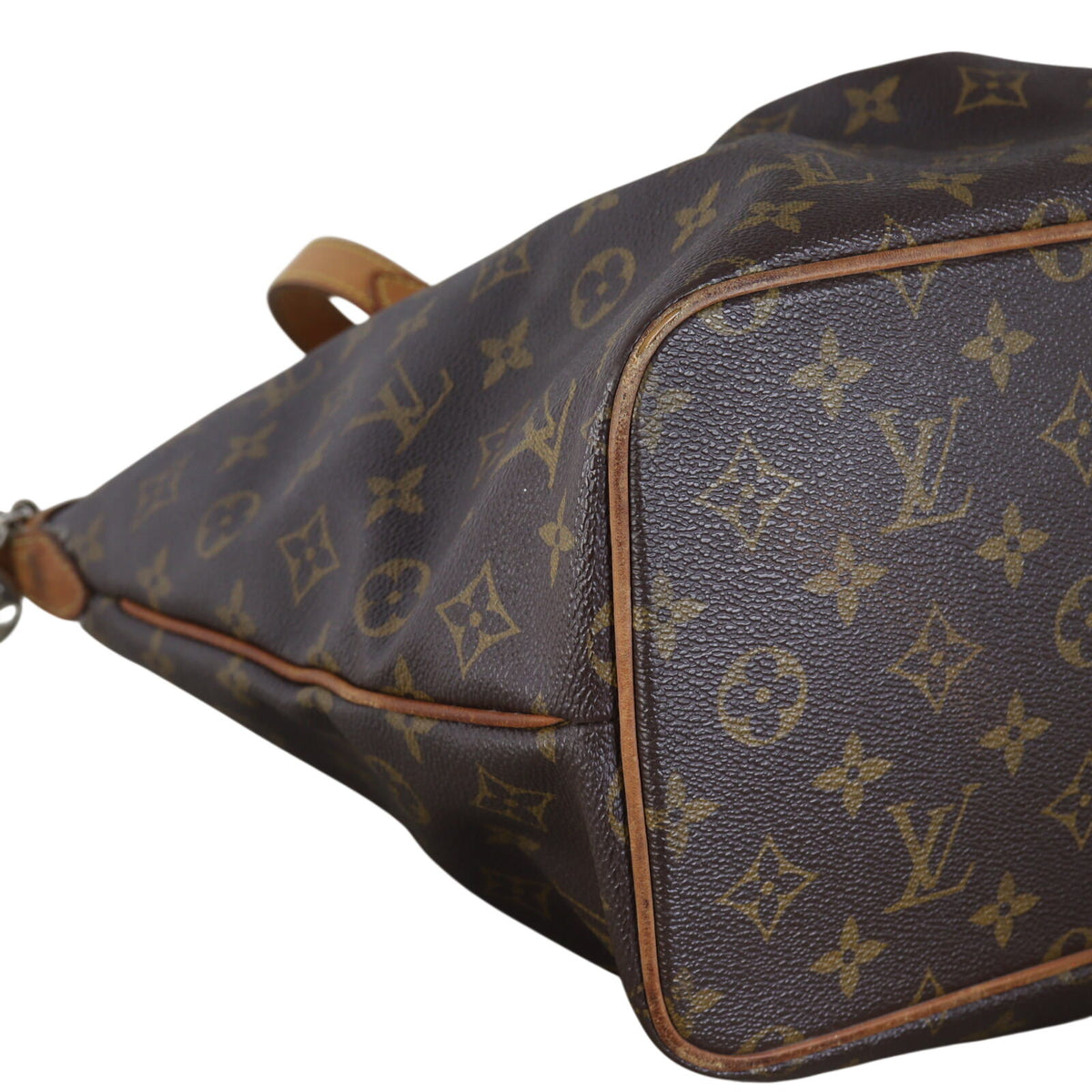 Louis Vuitton Palermo PM Monogram_IMG_3969.jpeg