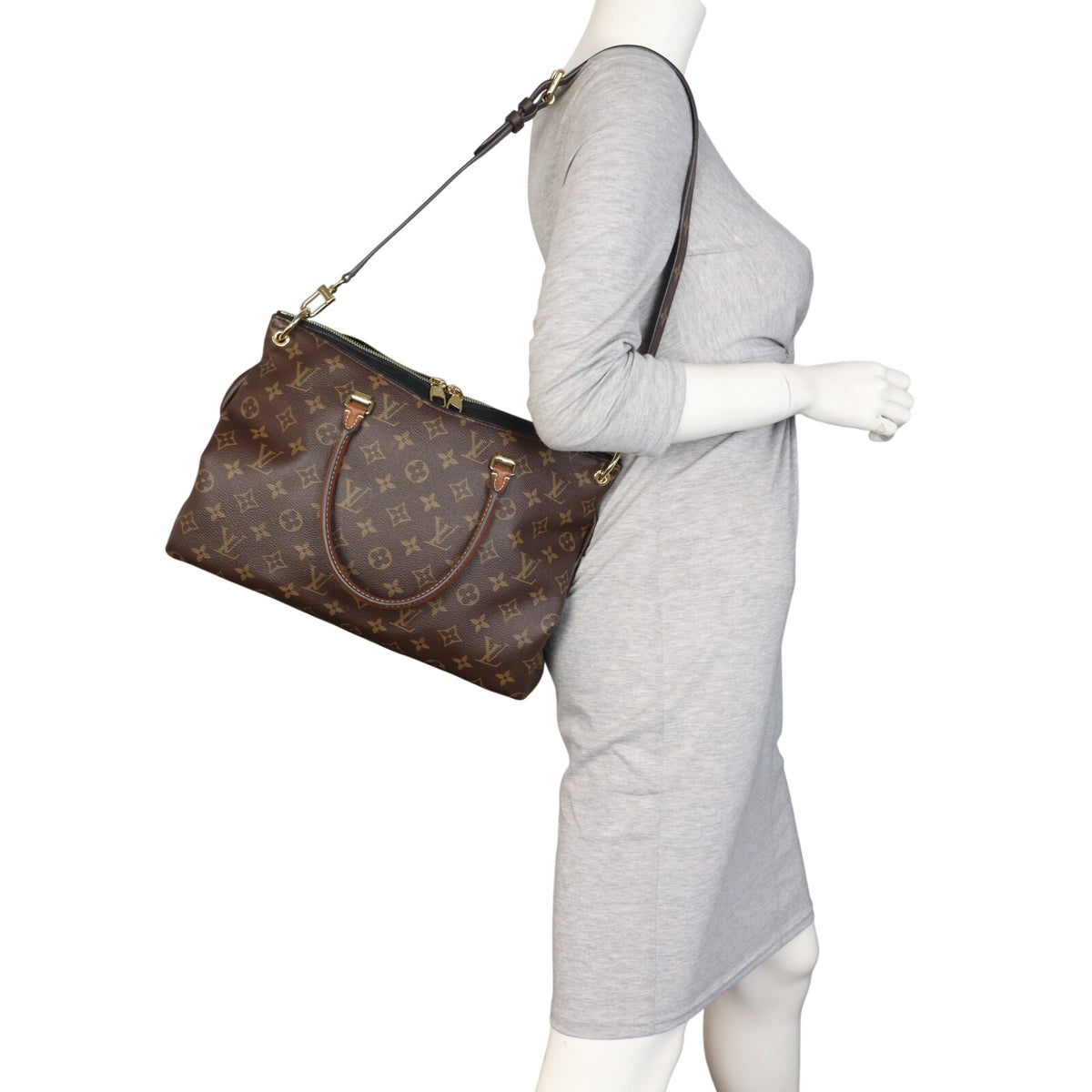 Louis Vuitton Pallas MM Monogram_IMG_7649.jpeg