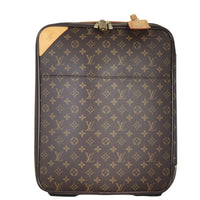 Louis Vuitton Pegase 45 Suitcase Monogram_IMG_3832.jpeg