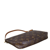 Louis Vuitton Pochette Accessoires Monogram_IMG_2439.jpeg