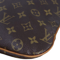 Louis Vuitton Pochette Bosphore Crossbody Monogram_IMG_6000.jpeg