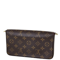 Louis Vuitton Pochette Felicie Monogram Vivienne 2021 (hot-stamped)_IMG_2727.jpeg