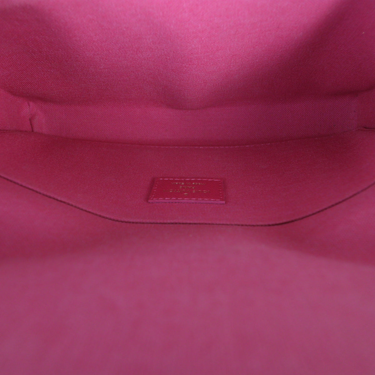 Louis Vuitton Pochette Felicie Monogram Vivienne 2021 (hot-stamped)_IMG_2732.jpg