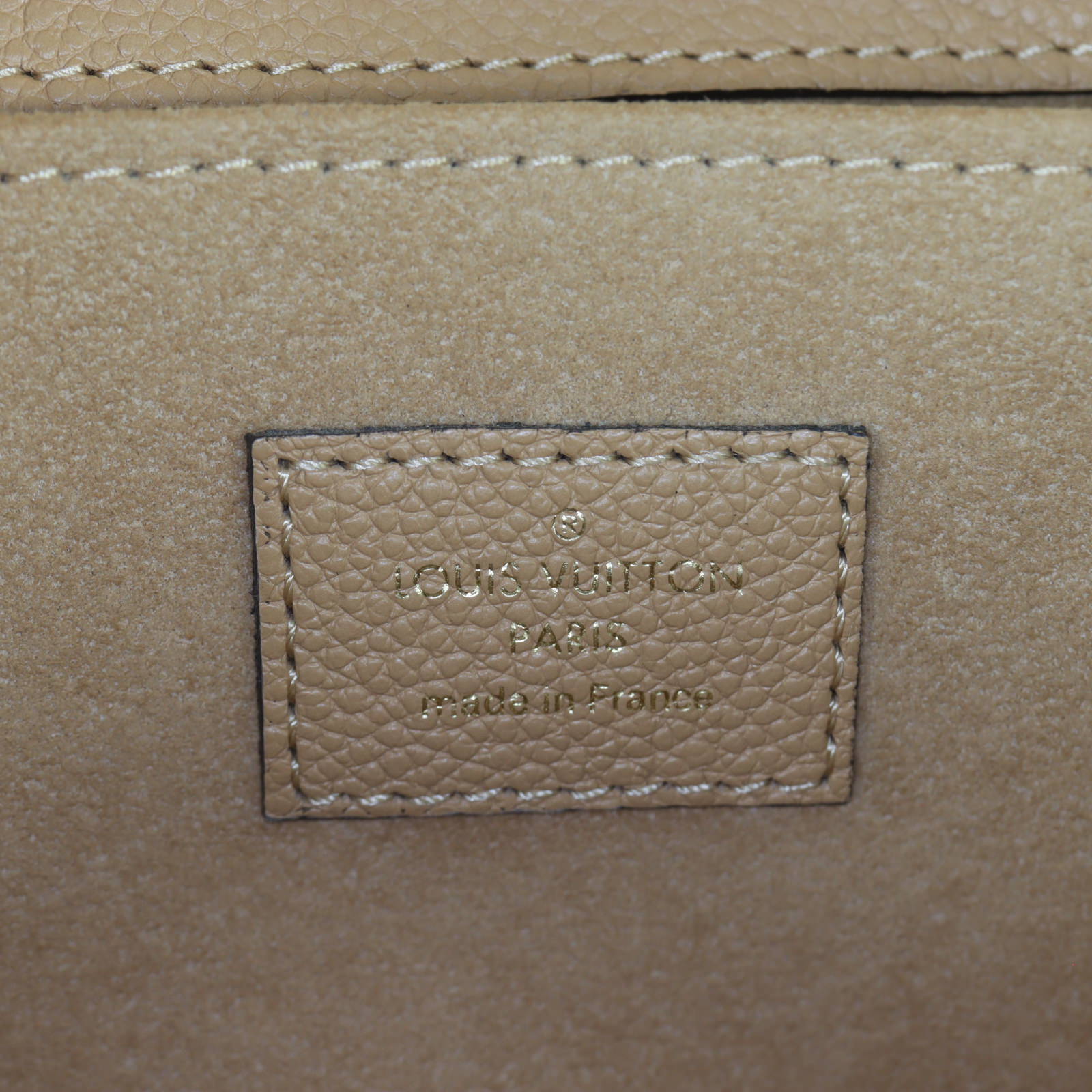 Louis Vuitton Pochette Metis Monogram Empreinte Giant Bicolour_IMG_4952.jpg