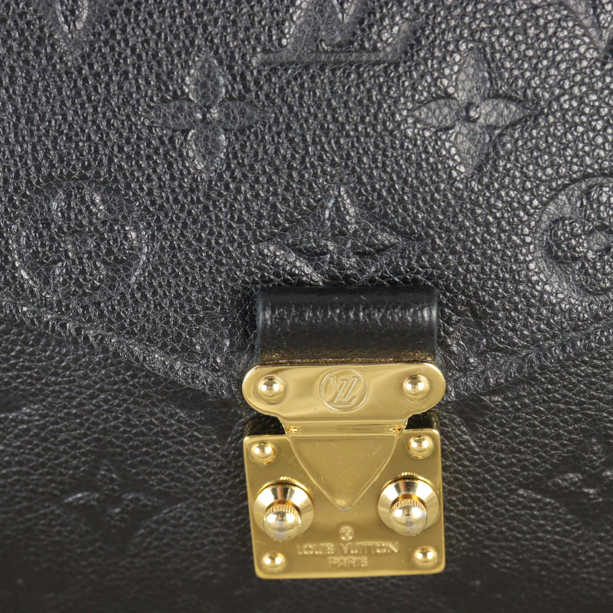 Louis Vuitton Pochette Metis Monogram Empreinte_IMG_4243.jpg