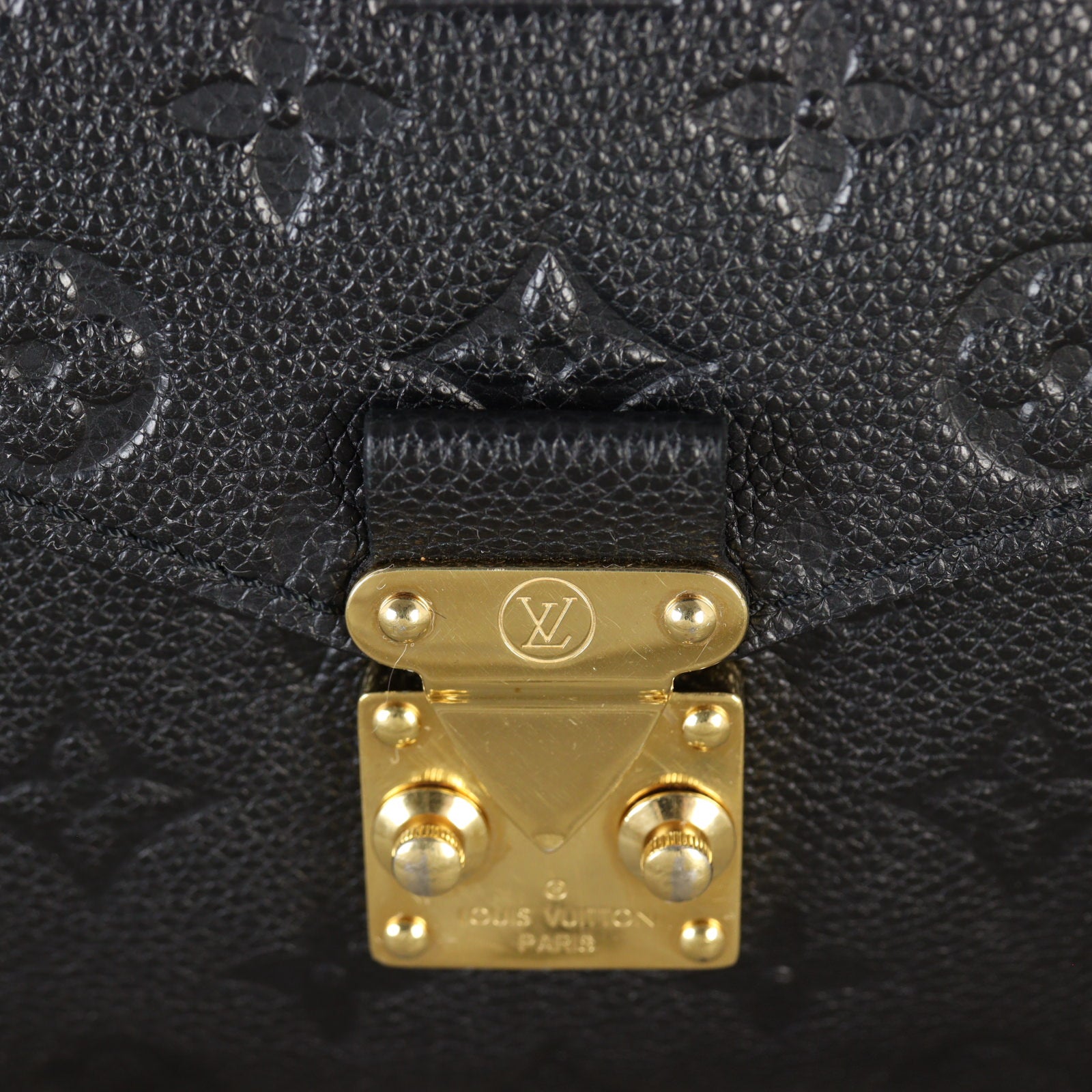 Louis Vuitton Pochette Metis Monogram Empreinte_IMG_4909.jpg