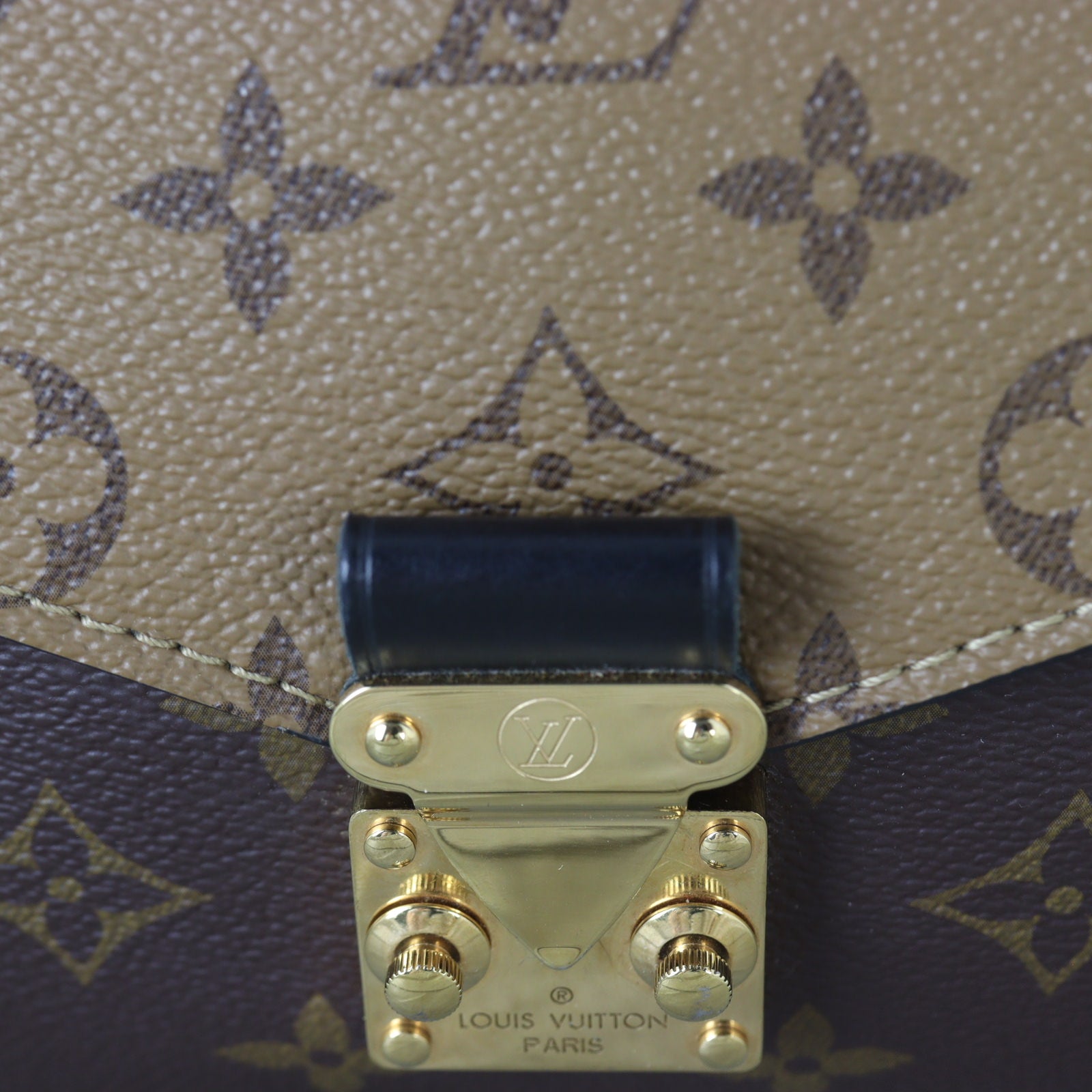 Louis Vuitton Pochette Metis Monogram Reverse_IMG_0667.jpg
