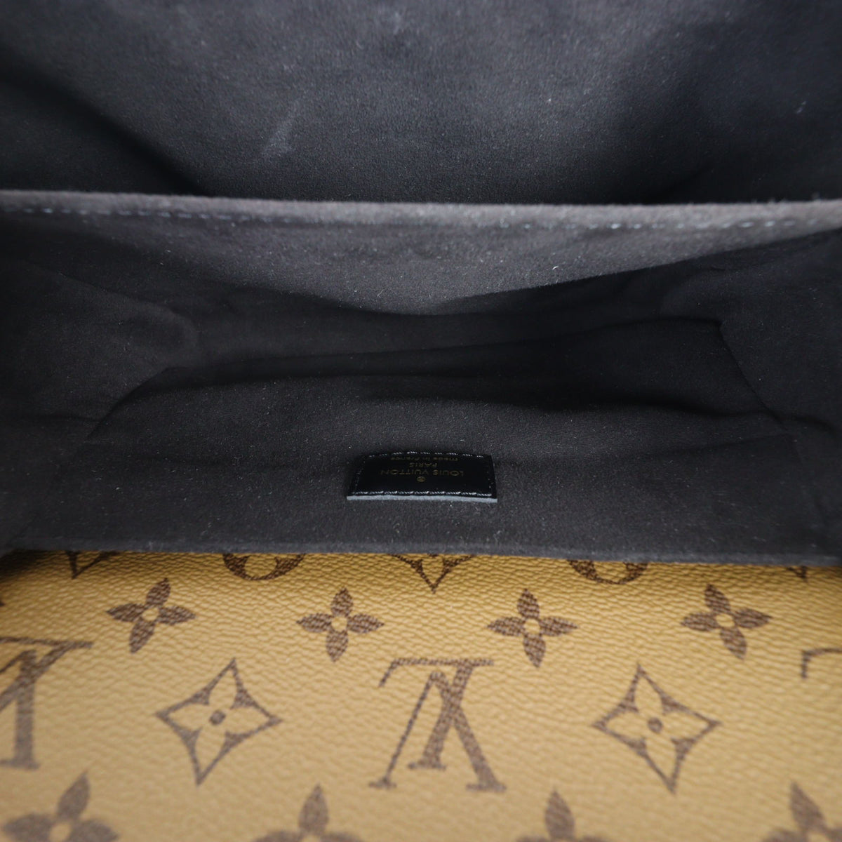 Louis Vuitton Pochette Metis Monogram Reverse_IMG_4359.jpg