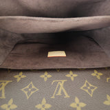 Louis Vuitton Pochette Metis Monogram_IMG_4850.jpg