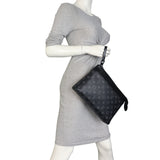 Louis Vuitton Pochette Voyage Souple Monogram Eclipse_IMG_2056.jpeg
