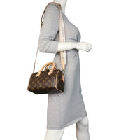 Louis Vuitton Speedy 20 Bandouliere Monogram with Embroidered Strap_IMG_9810.jpeg