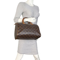 Louis Vuitton Speedy 30 Monogram_IMG_9861.jpeg