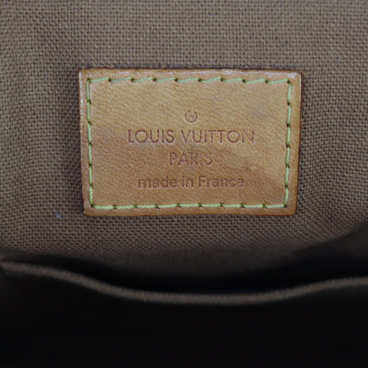 Louis Vuitton Tivoli PM Monogram_IMG_3939.jpg