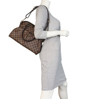 Louis Vuitton Trevi PM Damier Ebene_IMG_9162.jpeg