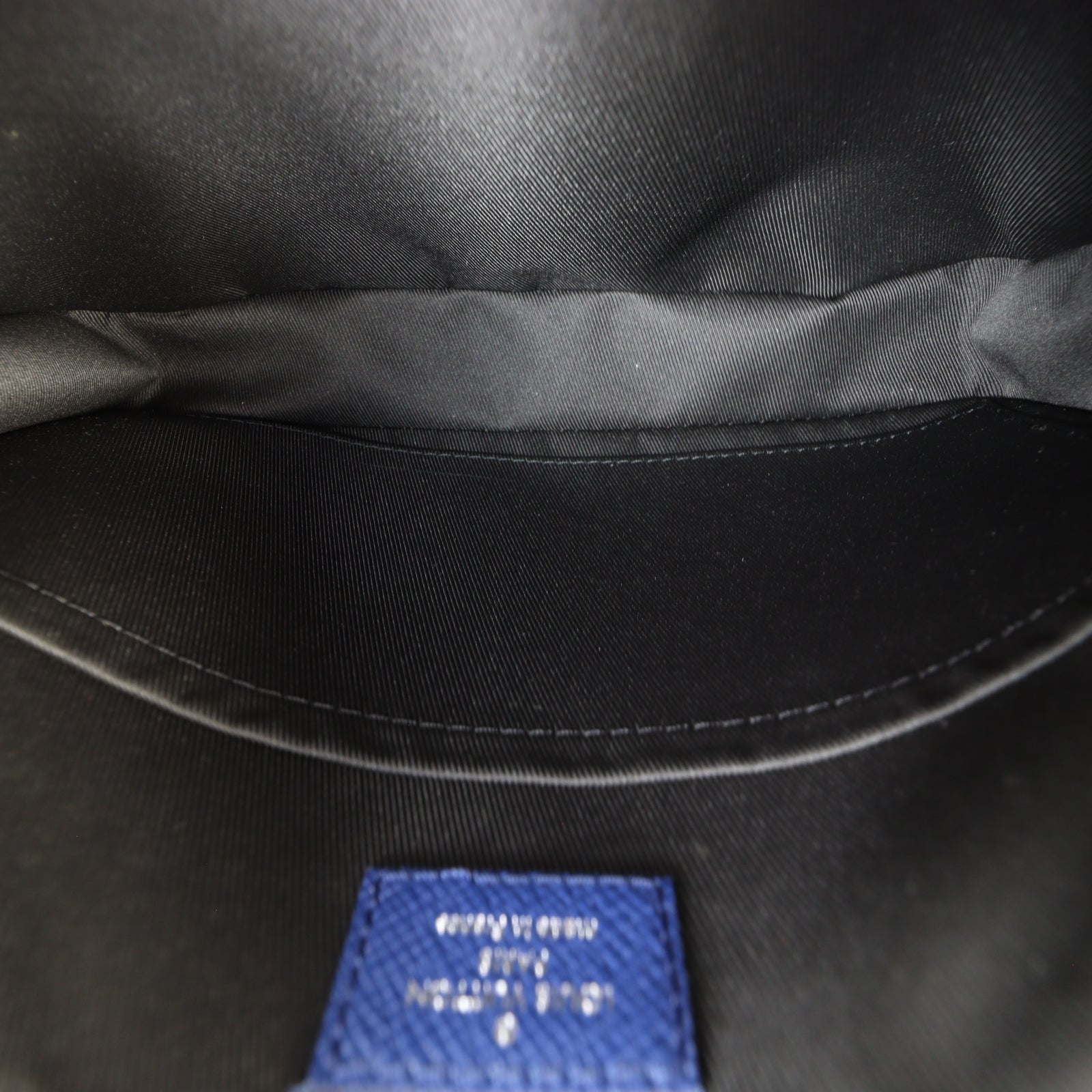 Louis Vuitton Trio Messenger Monogram Taigarama Blue_IMG_0413.jpg