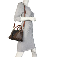 Louis Vuitton V Tote BB Monogram_IMG_9806.jpeg