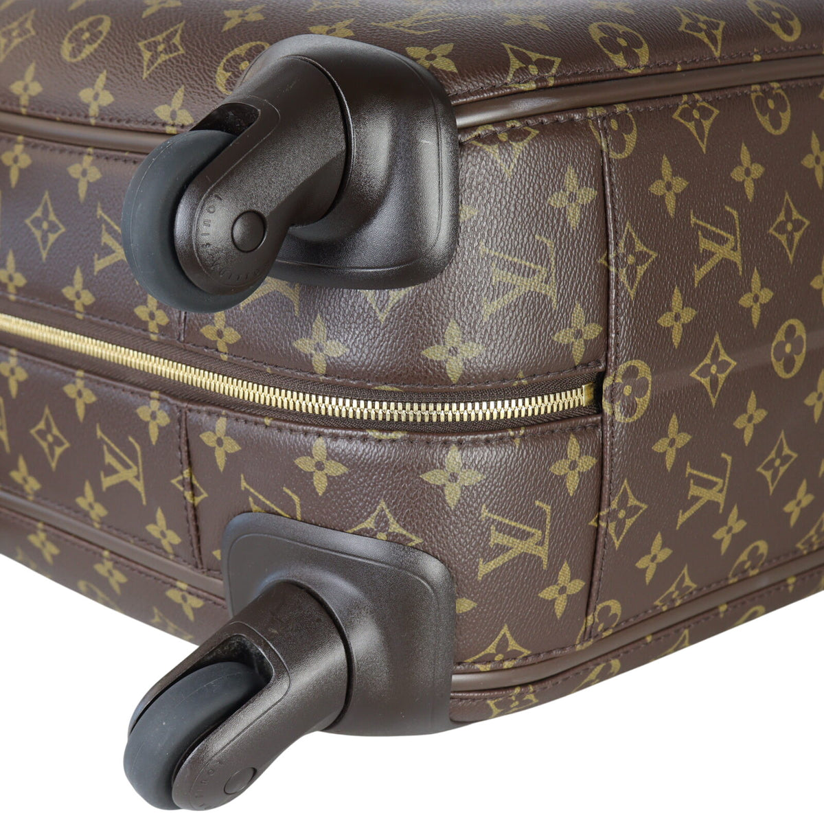 Louis Vuitton Zephyr 50 Rolling Suitcase Monogram_IMG_1150.jpeg