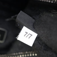 Prada Re-Edition 2005 Tessuto Shoulder Bag_IMG_5853.jpg