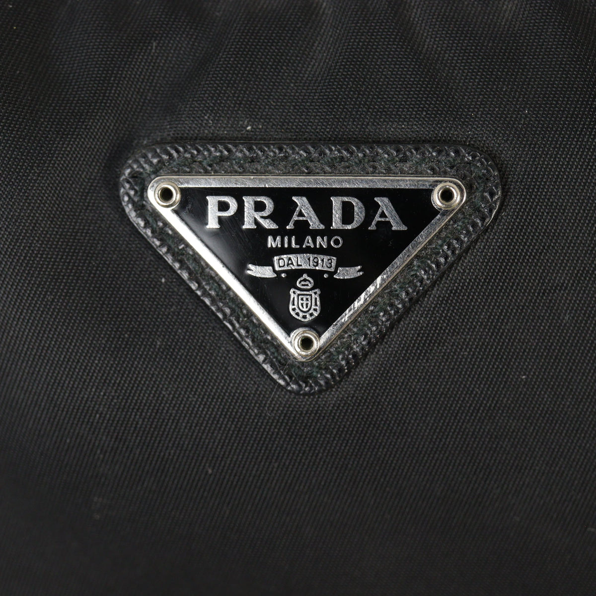 Prada Re-Edition 2005 Tessuto Shoulder Bag_IMG_6049.jpg