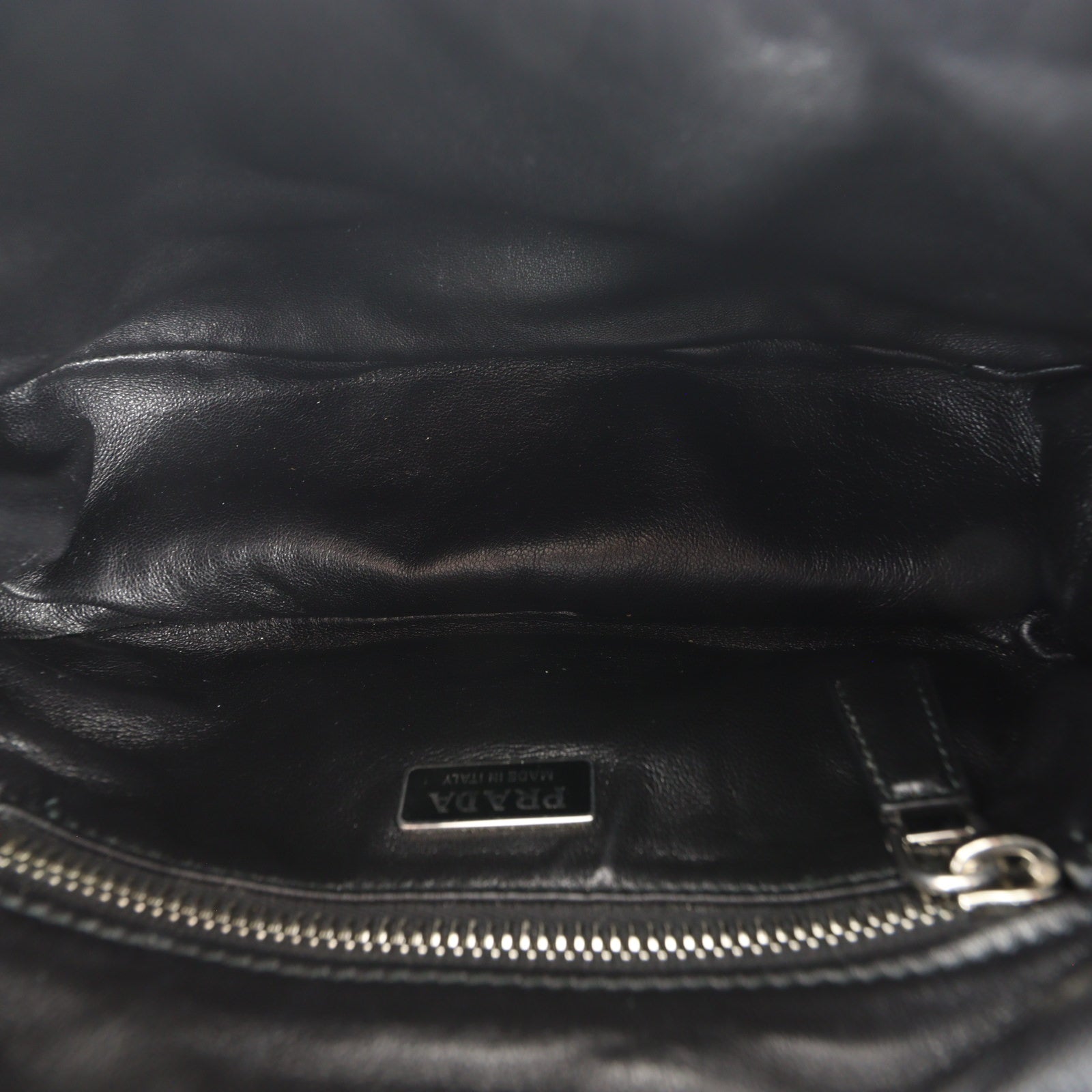 Prada Re-Nylon Moon Tote_IMG_0787.jpg