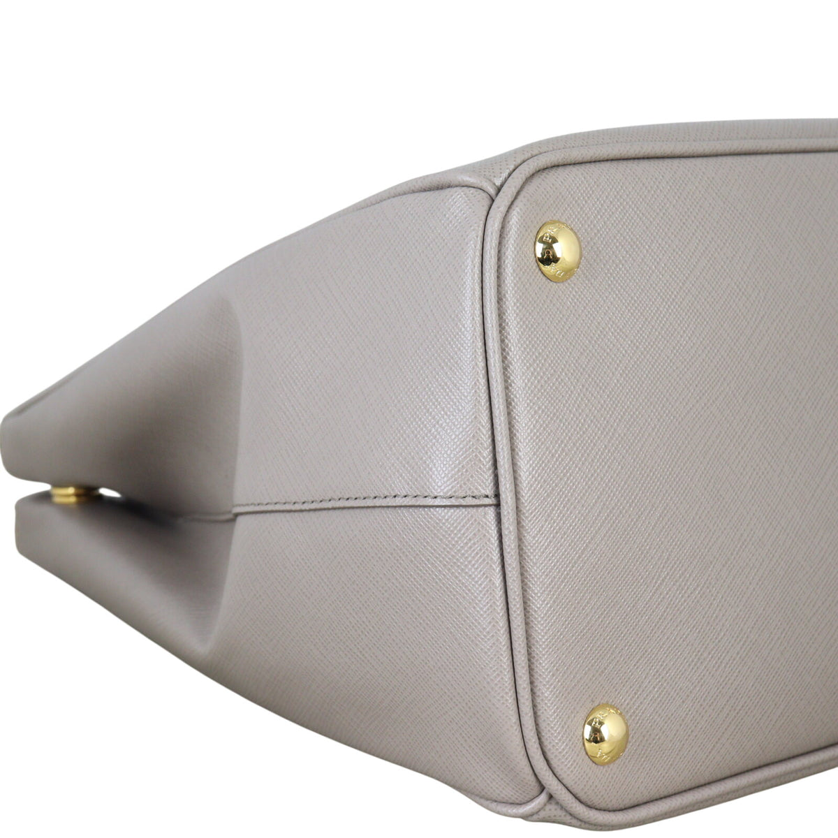 Prada Saffiano Lux Galleria Double Zip Tote Medium (grey)_IMG_4377.jpeg