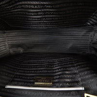 Prada Saffiano Lux Galleria Double Zip Tote Medium (grey)_IMG_4386.jpg