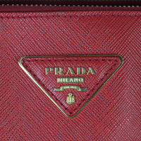 Prada Saffiano Lux Galleria Double Zip Tote Medium_IMG_2729.jpg