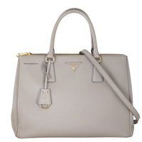 Prada Saffiano Lux Galleria Double Zip Tote Medium_IMG_5704.jpeg
