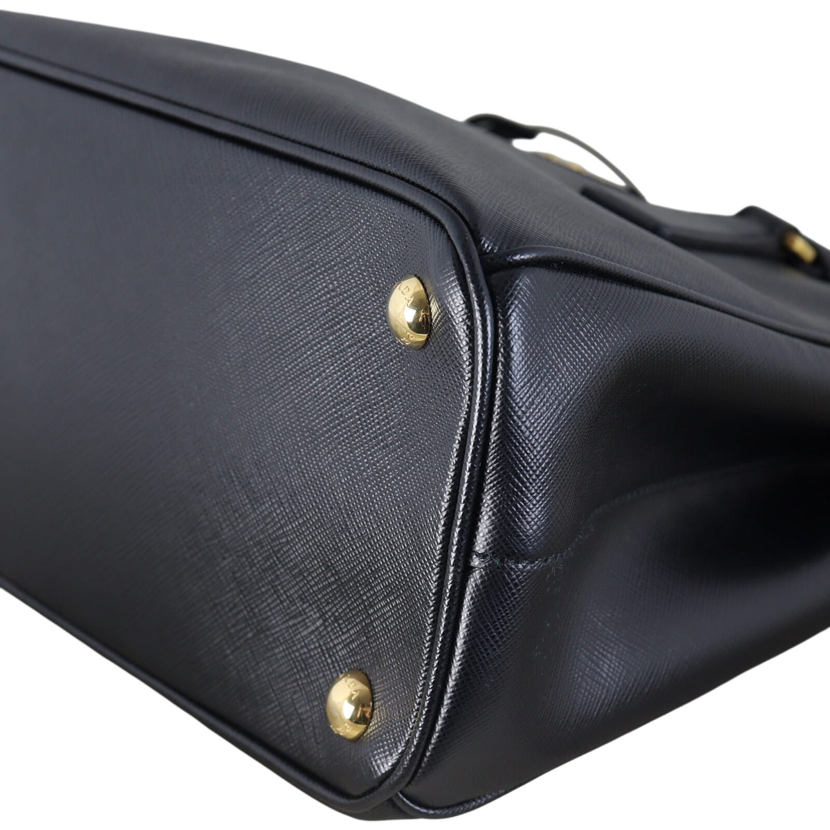 Prada Saffiano Lux Galleria Double Zip Tote Small_IMG_3916.jpeg