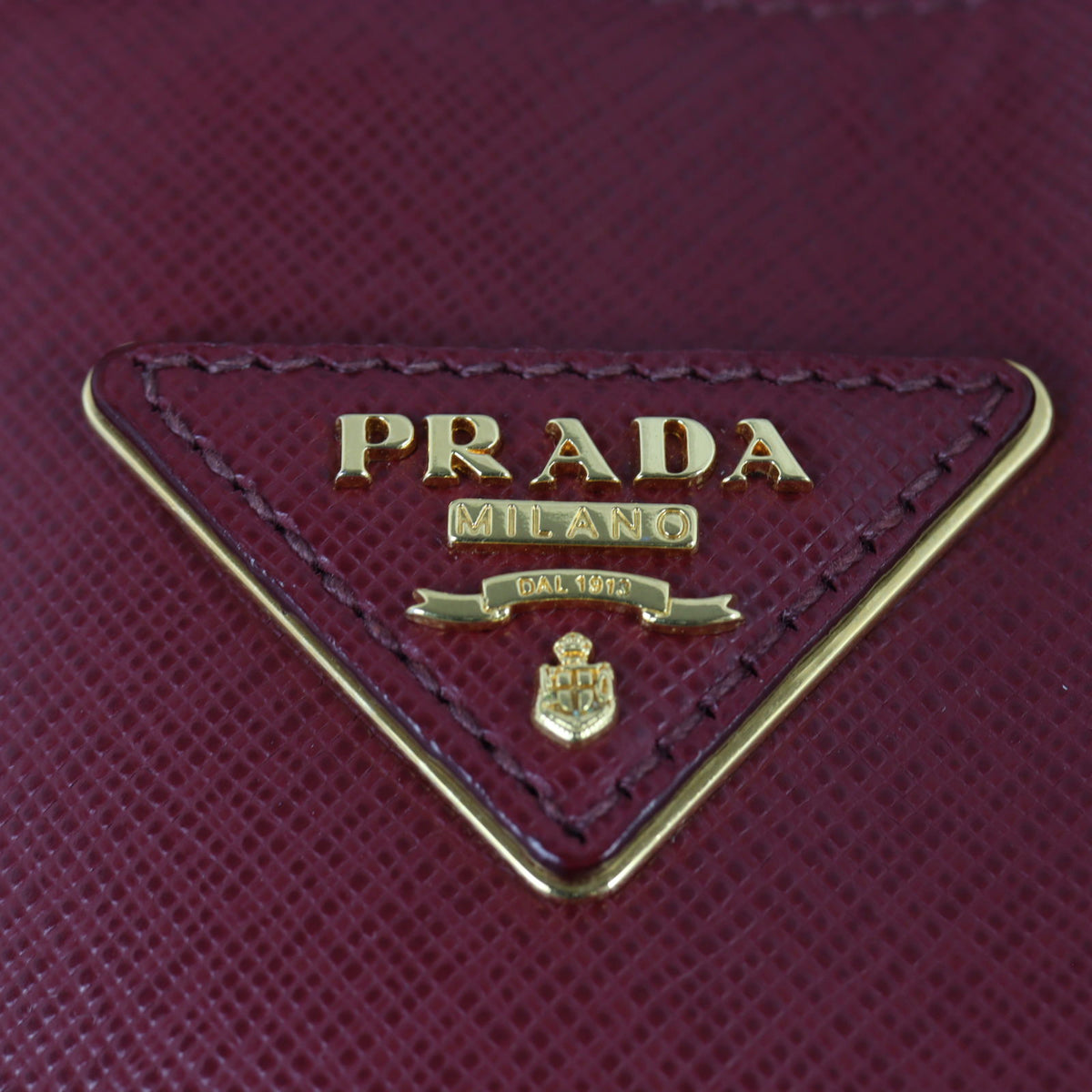 Prada Saffiano Lux Promenade Large_IMG_1993.jpg
