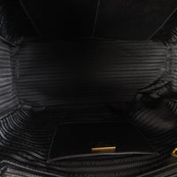 Prada Saffiano Lux Tote Large_IMG_3911.jpg