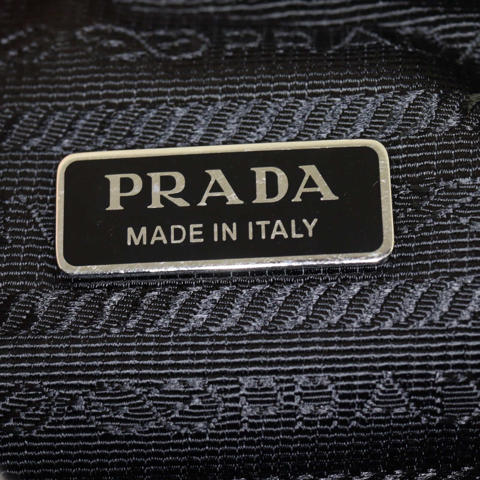 Prada Triangle Leather Shoulder Bag_IMG_6334.jpg